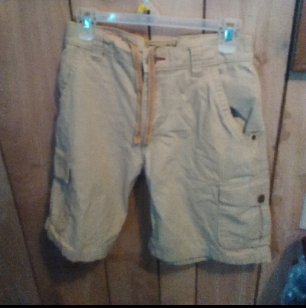 Timberlake khaki shorts